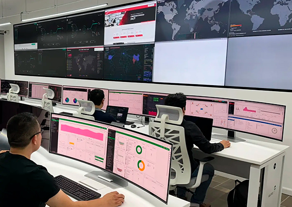 Centro de Operaciones de Red (NOC) - Monitoreo Proactivo y Gestión Eficiente